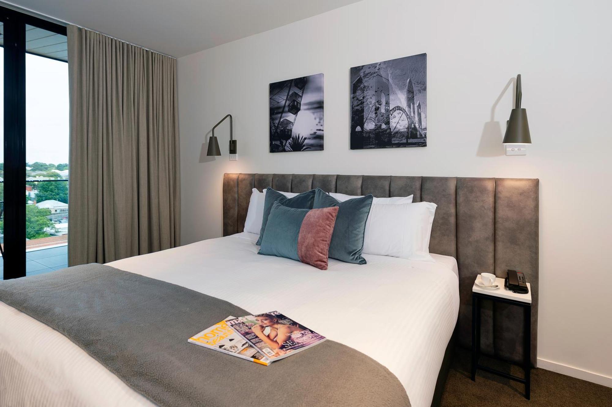 Oaks R Suites Джелонг Номер фото