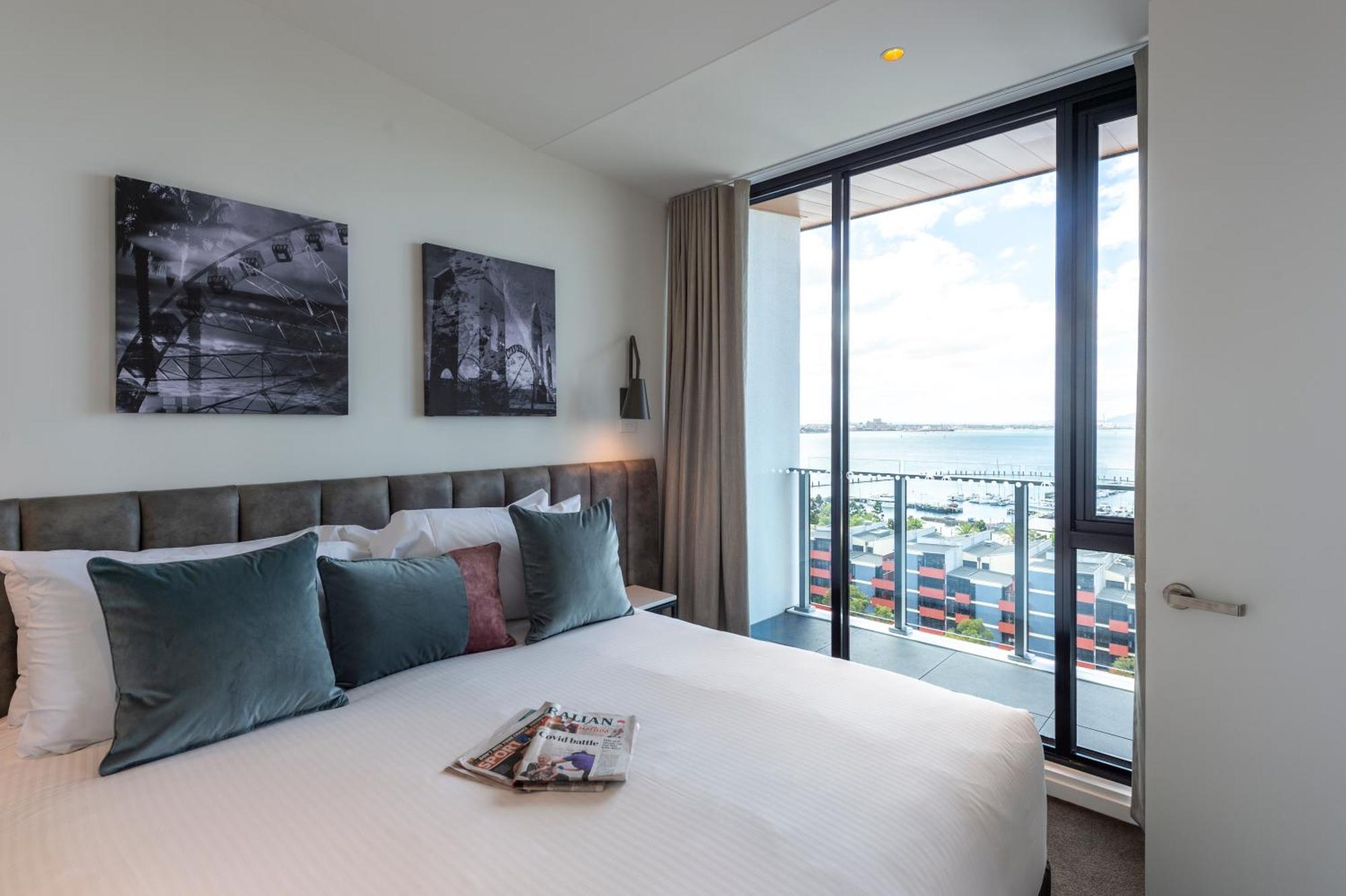 Oaks R Suites Джелонг Номер фото