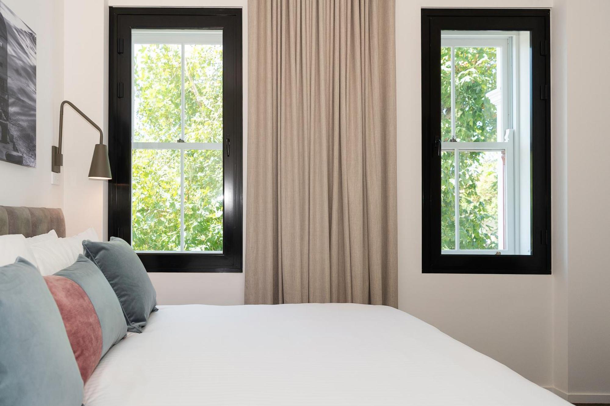 Oaks R Suites Джелонг Номер фото