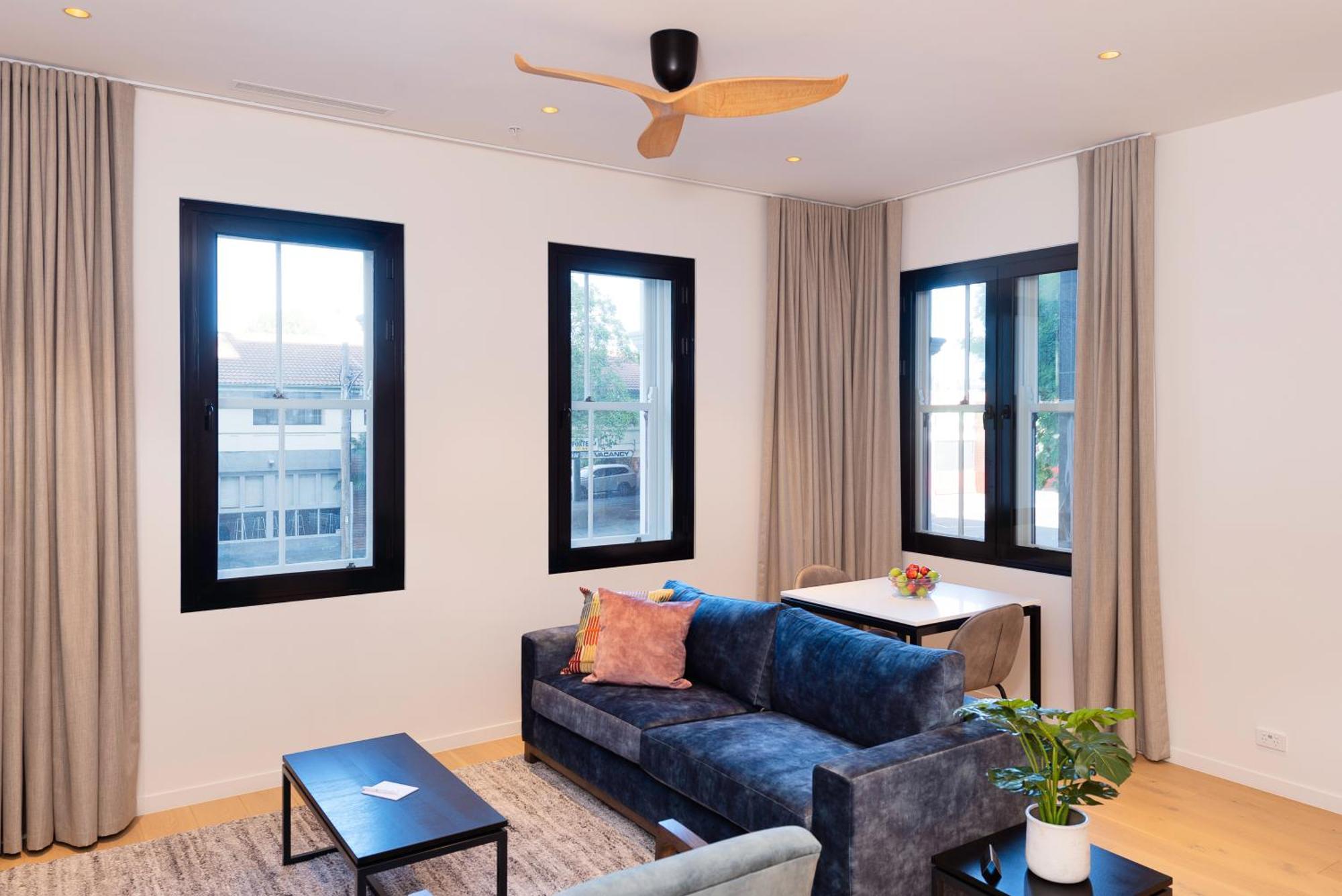 Oaks R Suites Джелонг Номер фото
